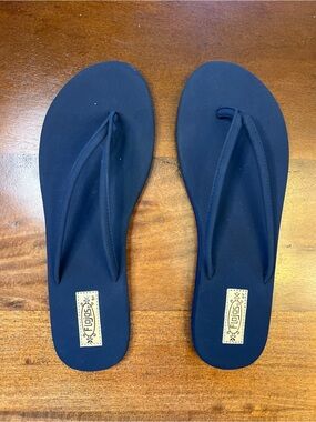 NWOT Flojos Navy Flip Flops Women Size 11